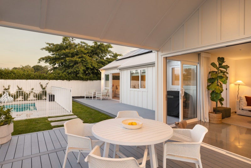 22 Hugo Shaw Drive, Cambridge, Cambridge - Carousel 1