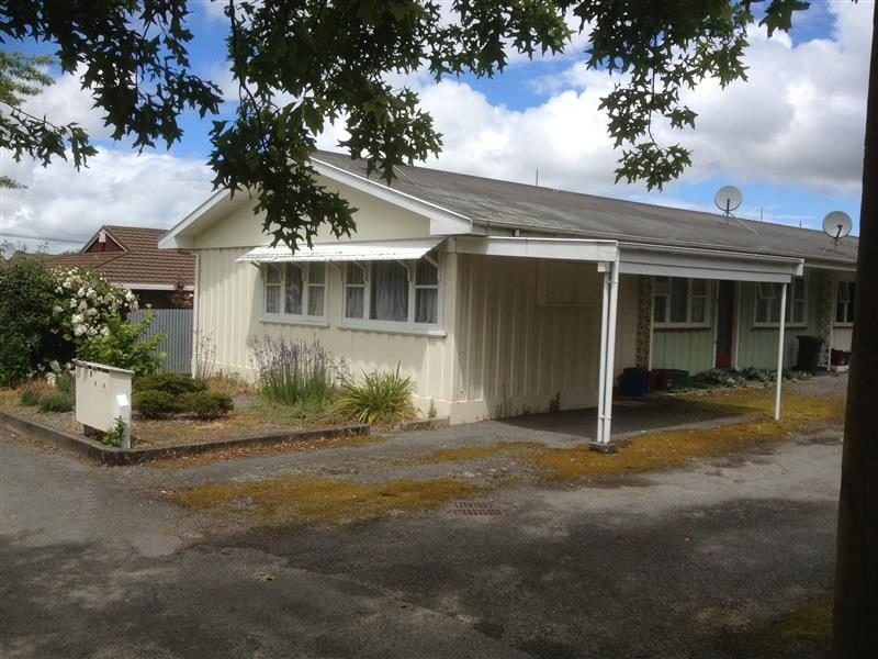 4/3 Jordan Terrace, Lansdowne, Masterton - Carousel 1