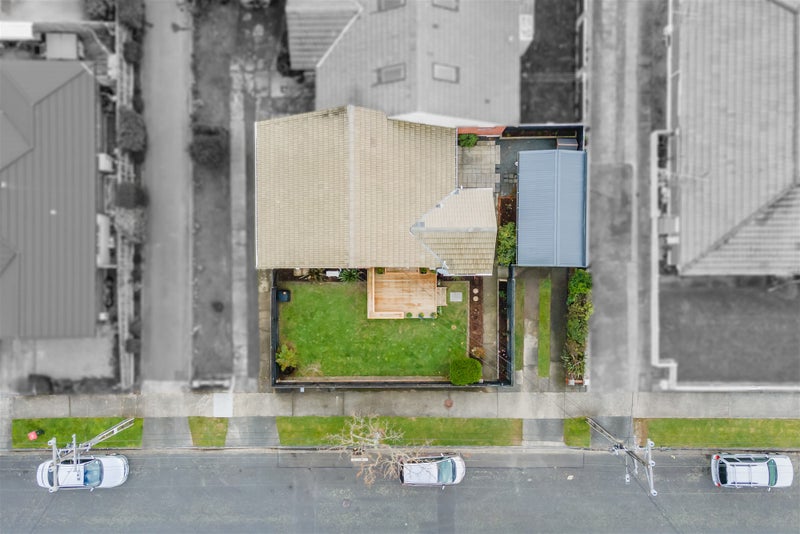 2/30 Marion Street, Silverstream, Upper Hutt - Carousel 26