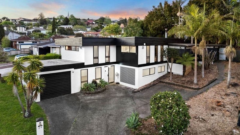 29 Sandiacre Way, Browns Bay, Auckland - Carousel 1