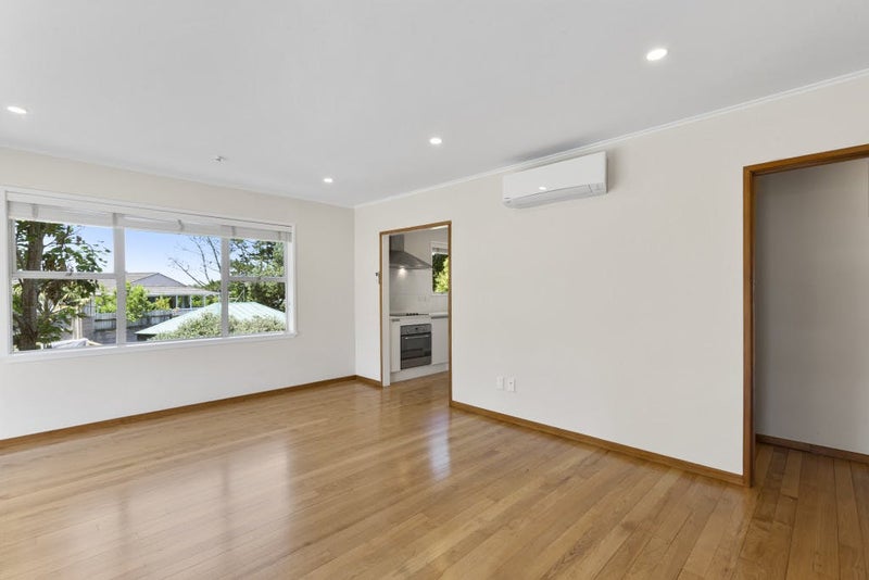 48A Bel Air Drive, Hillsborough, Auckland - Carousel 2