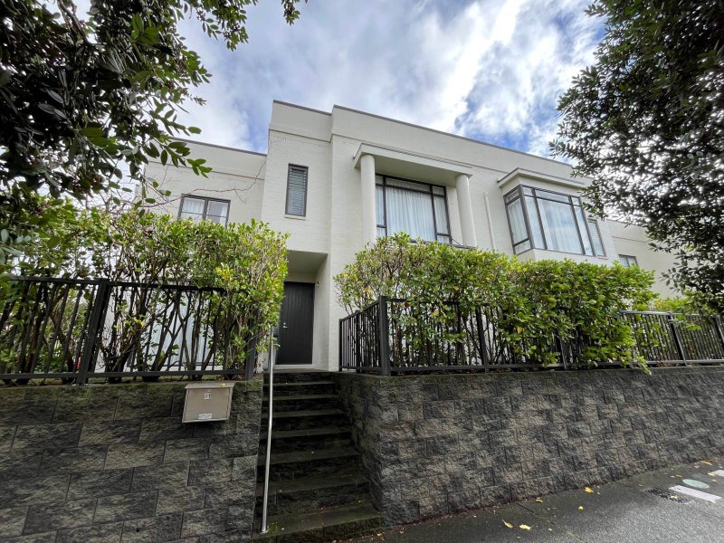 81 Bluegrey Avenue, Stonefields, Auckland - Carousel 1