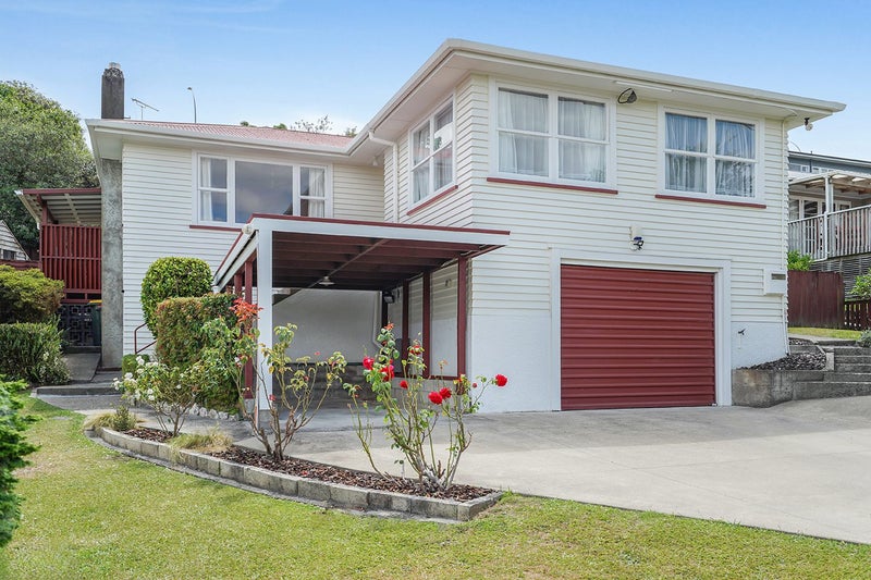 25 Bretton Terrace, Hillcrest, Hamilton - Carousel 2