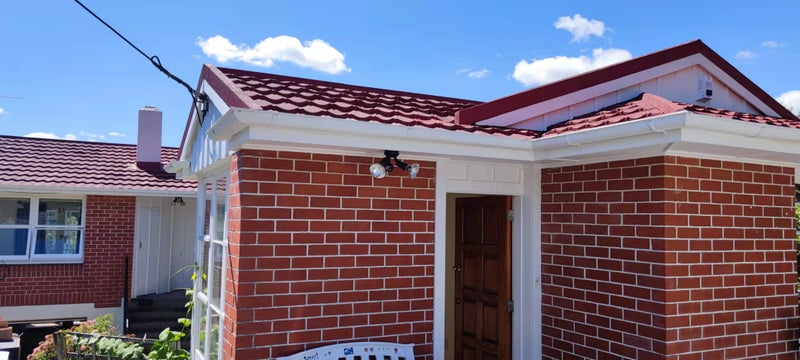 37 Dowling Grove, Silverstream, Upper Hutt - Carousel 2