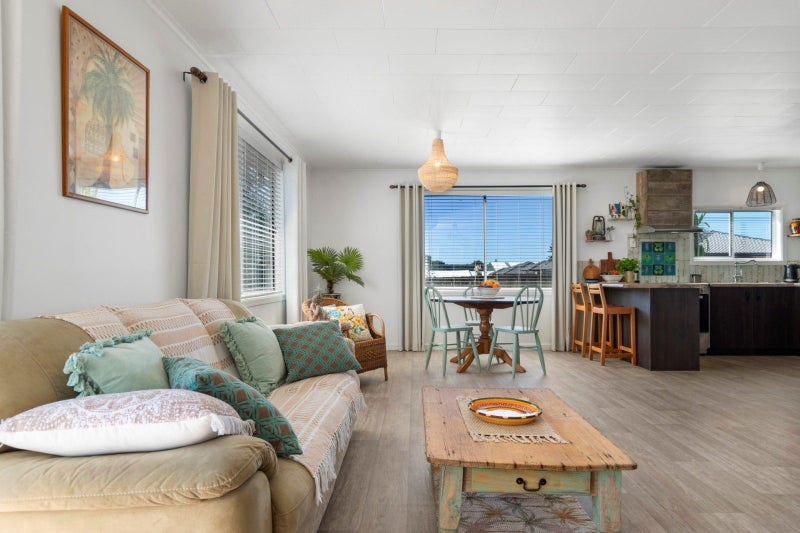 47B Sheppard Street, Gate Pa, Tauranga - Carousel 1