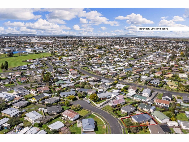 8A Bradley Place, Nawton, Hamilton - Carousel 35