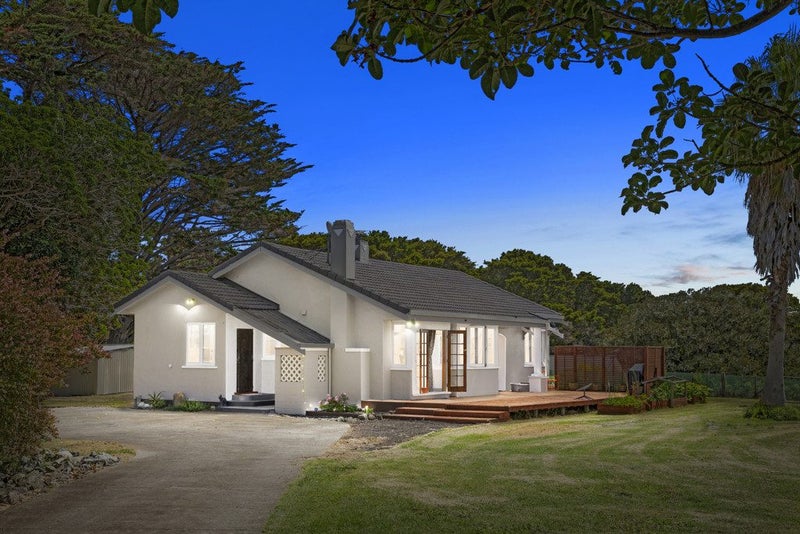 1431 Awhitu Road, Pollok, Pollok - Carousel 1