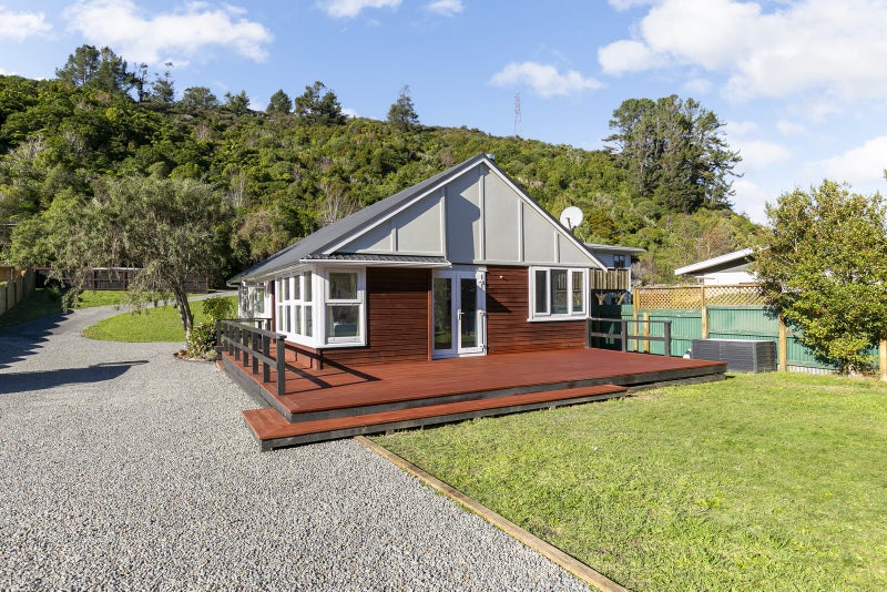 99 Akatarawa Road, Birchville, Upper Hutt - Carousel 2