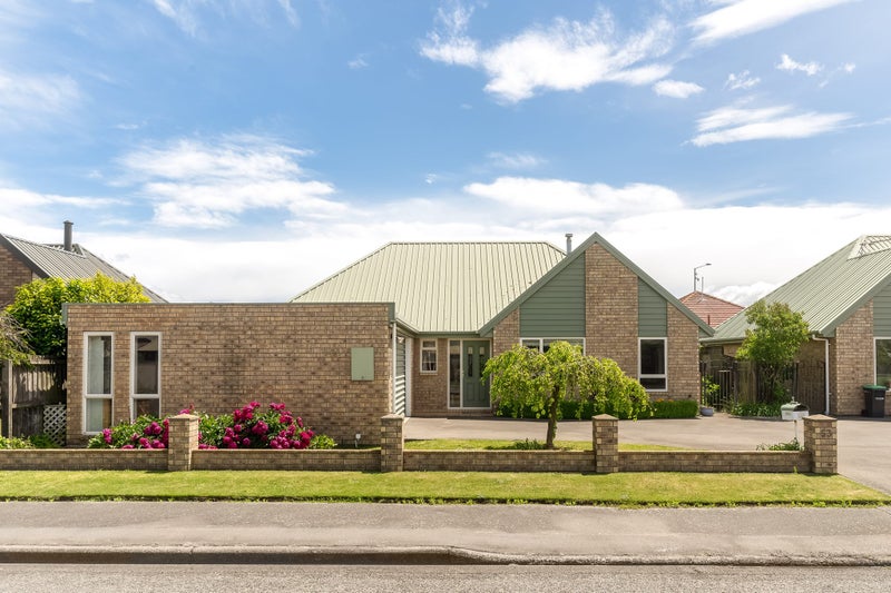 53 Skerten Avenue, Hornby, Christchurch - Carousel 2