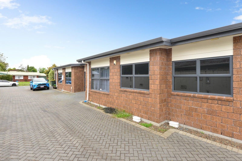 14B May Street, Hamilton East, Hamilton - Carousel 2