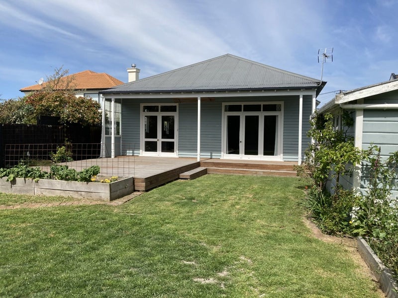 81 Knowles Street, St Albans, Christchurch - Carousel 2