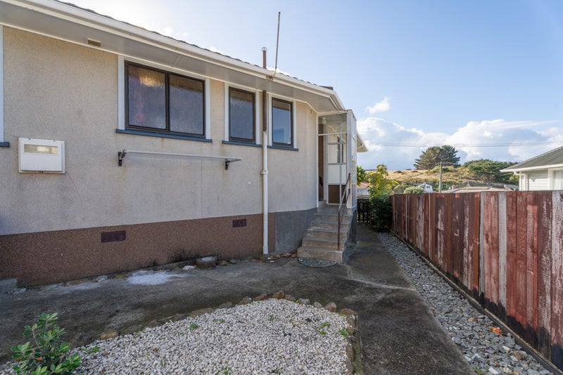 19 Paenui Street, Titahi Bay, Porirua - Carousel 38