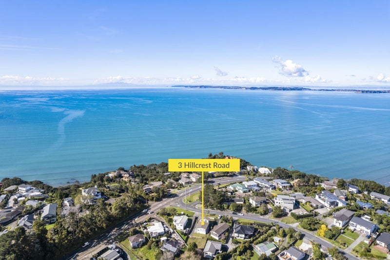 3 Hillcrest Road, Hatfields Beach, Orewa - Carousel 2