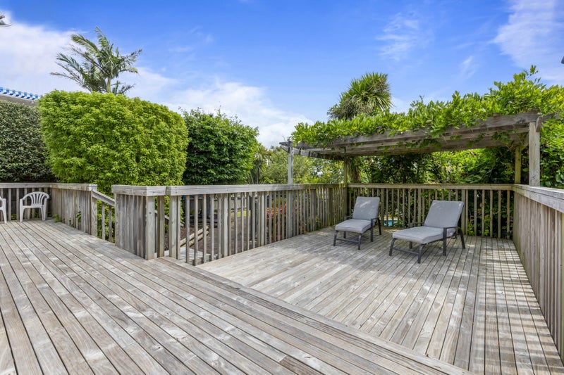 101 Matipo Road, Mairangi Bay, Auckland - Carousel 2