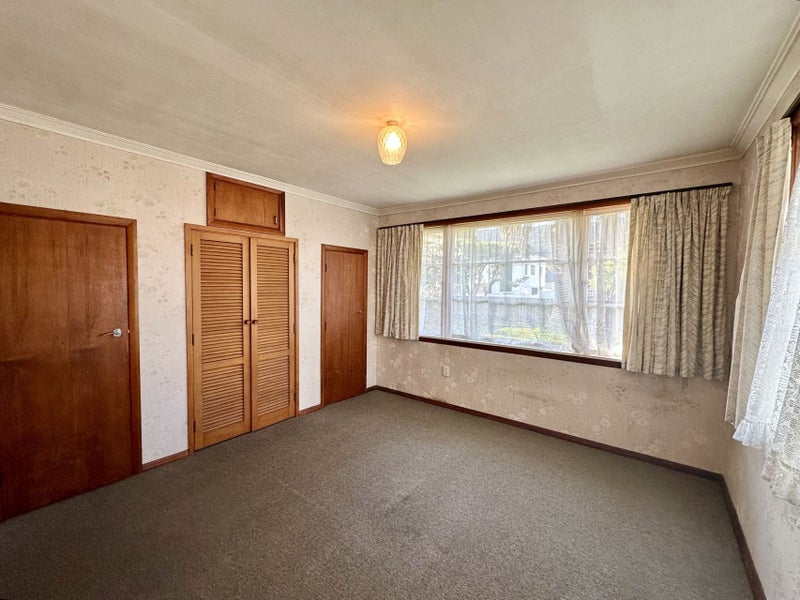 16 Hudson Avenue, Ebdentown, Upper Hutt - Carousel 6