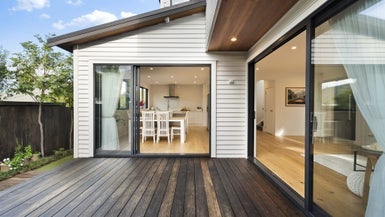 45A Riro Street, Point Chevalier, Auckland - Carousel 1