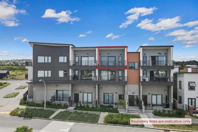 6/2 Mahalo Avenue, Wiri, Auckland - Carousel 1