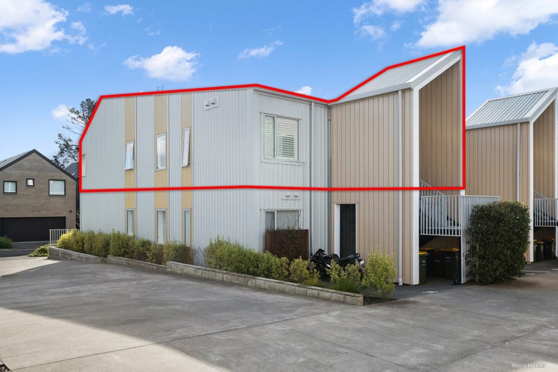 14/2 Warrant Officer Lane, Hobsonville, Auckland - Carousel 14