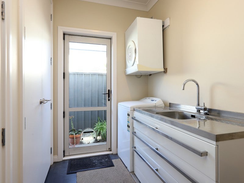 23 Hunter Drive, Awatoto, Napier - Carousel 22