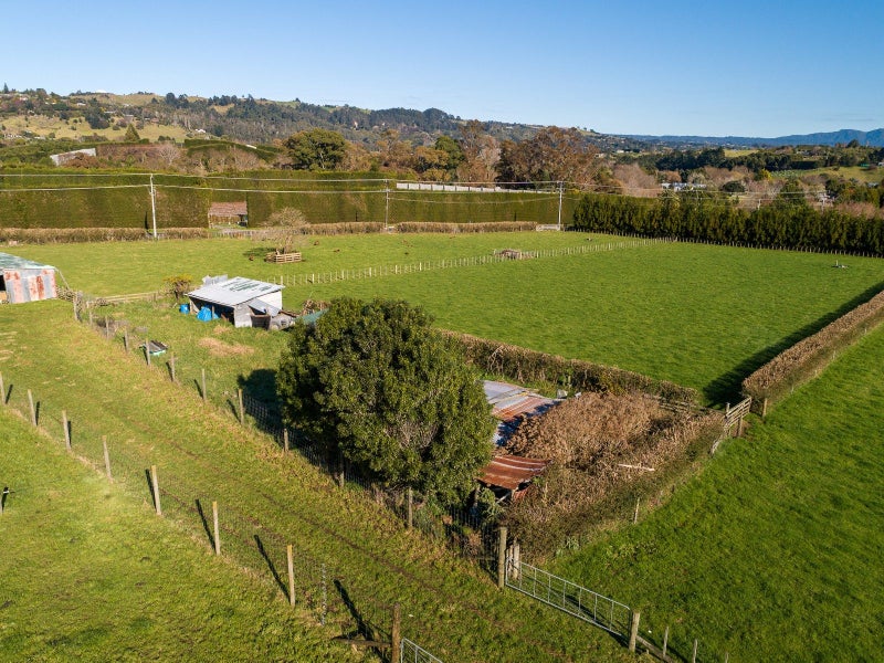74 Armstrong Farm DR, East Tāmaki Heights, Auckland - Carousel 2