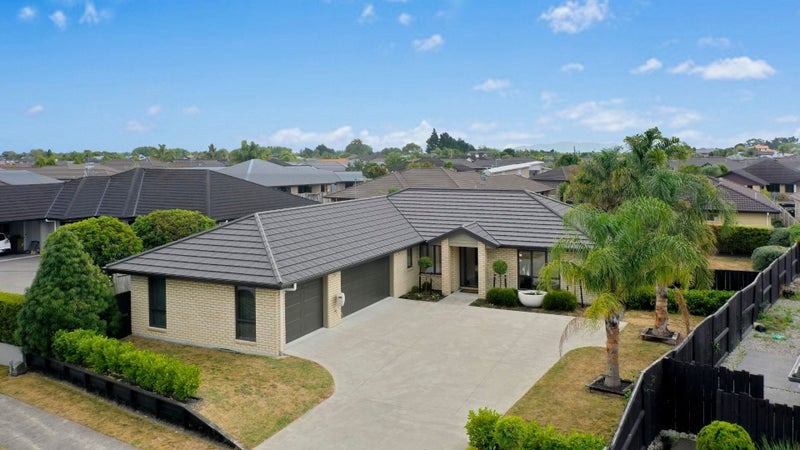 123 Saint James Drive, Huntington, Hamilton - Carousel 18