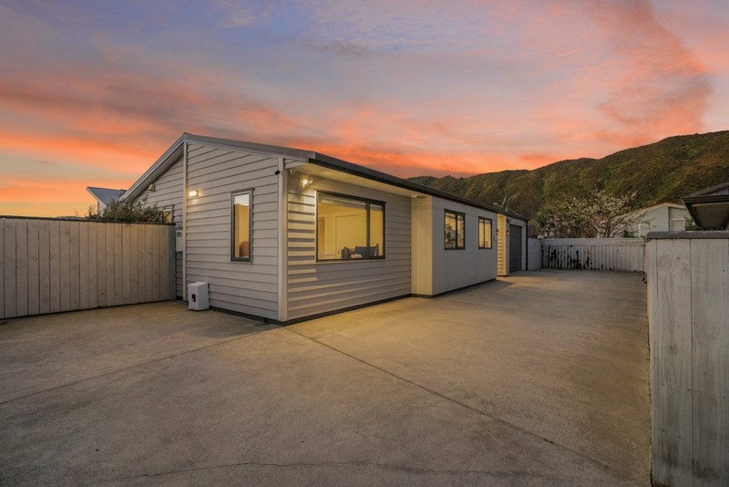 31 Fraser Colman Grove, Wainuiomata, Lower Hutt - Carousel 1