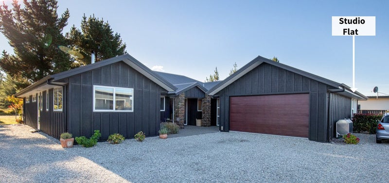 65 Larch Crescent, Alexandra - Carousel 1