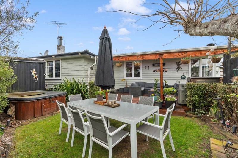 3 Durham Street, Solway, Masterton - Carousel 2