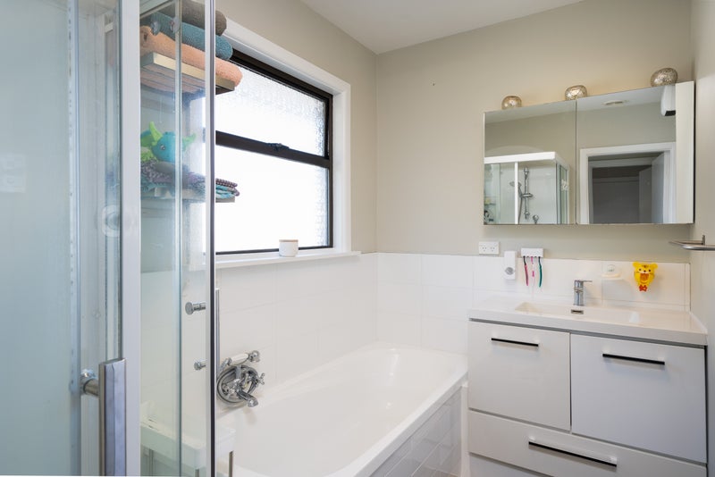 34 Digby Place, Bromley, Christchurch - Carousel 18