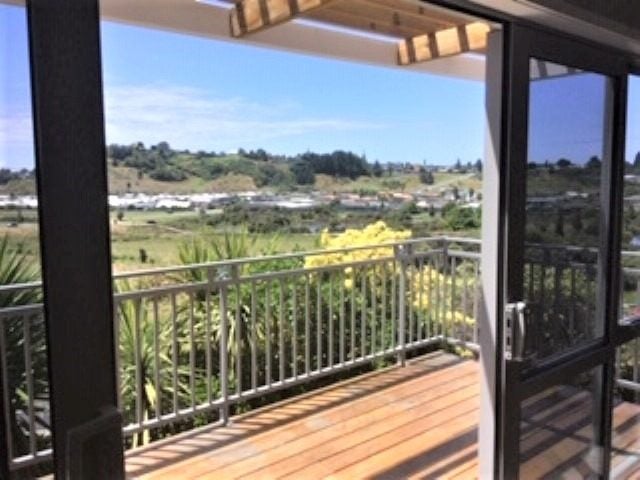 19 Brodie Place, Bethlehem, Tauranga - Carousel 2