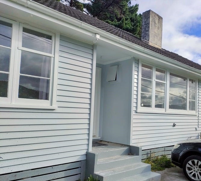 382 George Street, Stokes Valley, Lower Hutt - Carousel 1