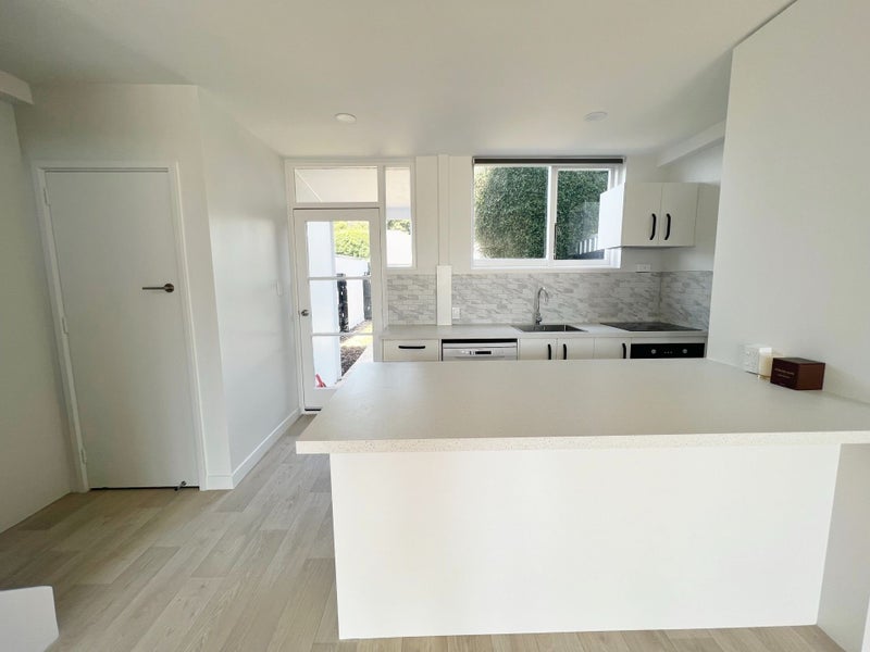 5/35 Craven Street, Sockburn, Christchurch - Carousel 2