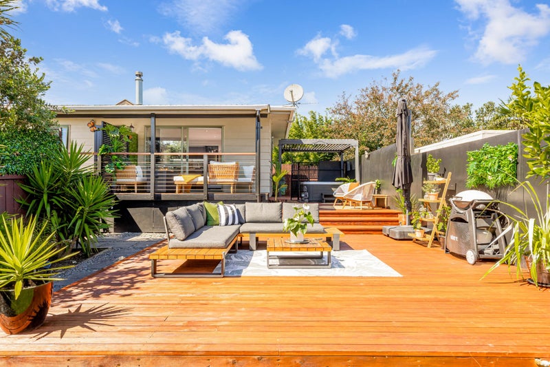 1 Mayer Place, Ranui, Auckland - Carousel 1