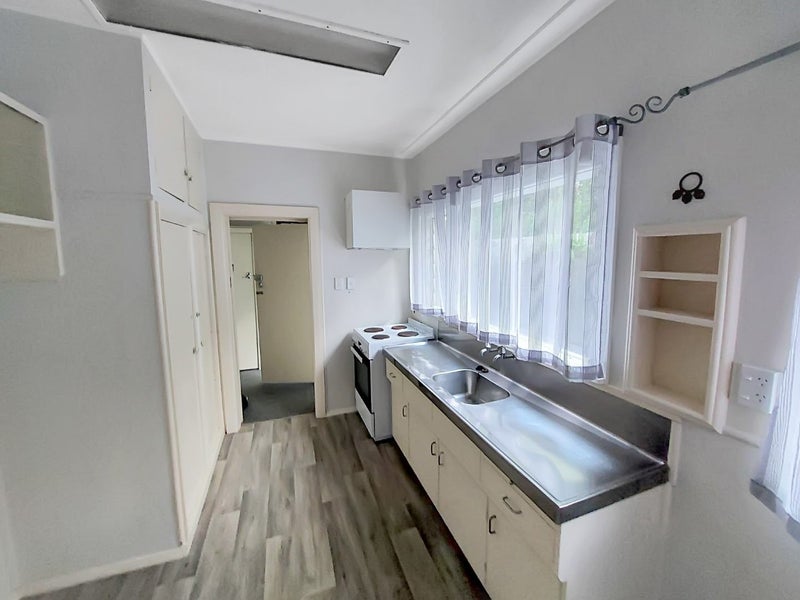 3 Prospect Terrace, Johnsonville, Wellington - Carousel 2