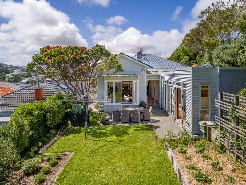 15 Garfield Street, Brooklyn, Wellington - Carousel 1