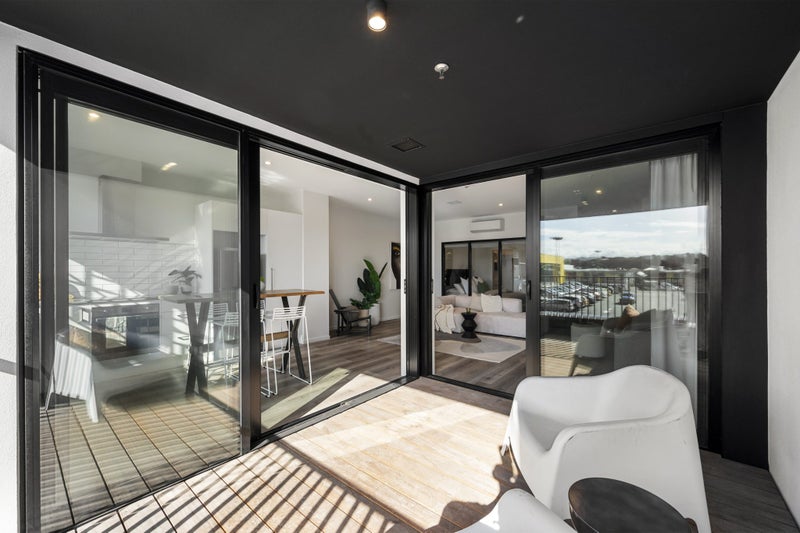 206/2 Onepu Road, Kilbirnie, Wellington - Carousel 2