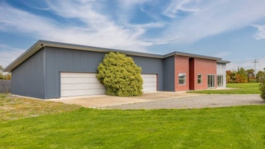 376 No 10 Road, Rangiora - Carousel 1