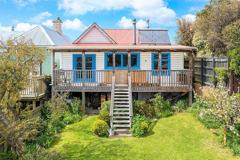 42 Harrington Street, Port Chalmers, Dunedin - Carousel 27