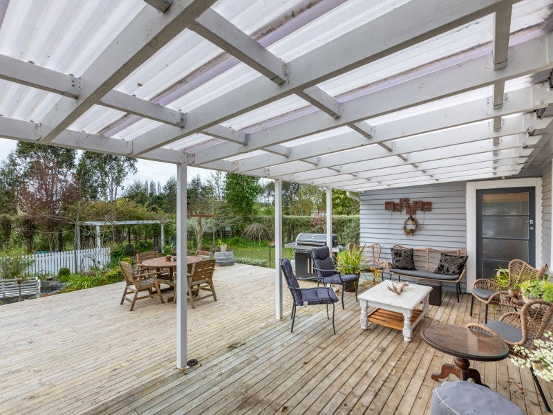 314 White Road, Otane - Carousel 2