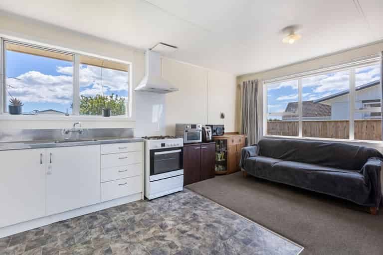 7 Mangati Road, Bell Block, New Plymouth - Carousel 14