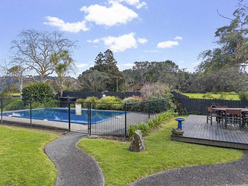 1E/25 Weranui Road, Waiwera, Orewa - Carousel 1