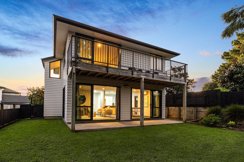 21 Buccaneer Court, Gulf Harbour, Whangaparaoa - Carousel 1