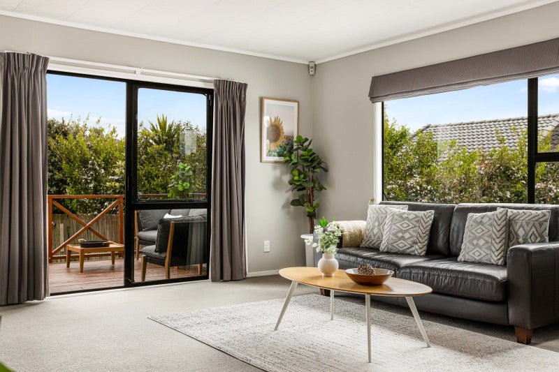 66 Lynn Road, Bayview, Auckland - Carousel 1