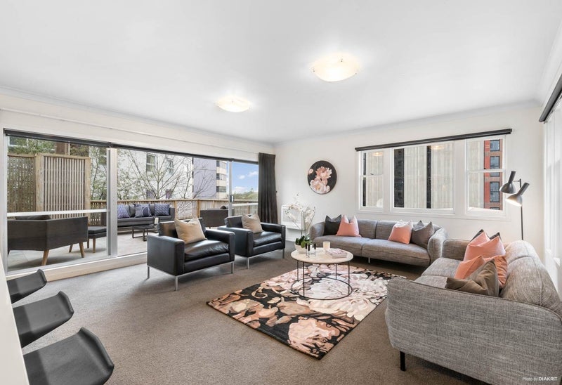 17G Whitaker Place, Grafton, Auckland - Carousel 1