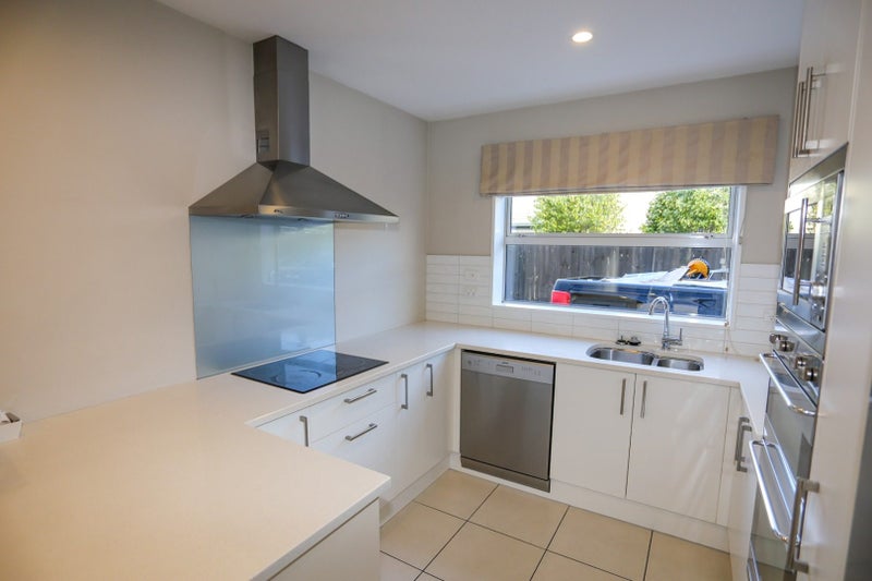 537 Barbadoes Street, Edgeware, Christchurch - Carousel 2