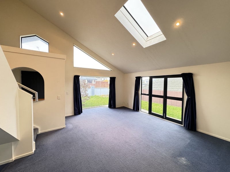 5 Pigeonwood Lane, Woodridge, Wellington - Carousel 2