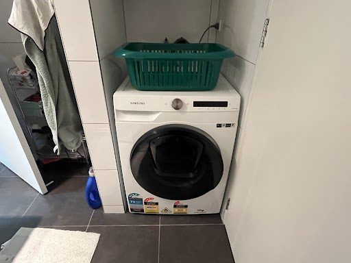 1/25 Home Street, Mount Victoria, Wellington - Carousel 11