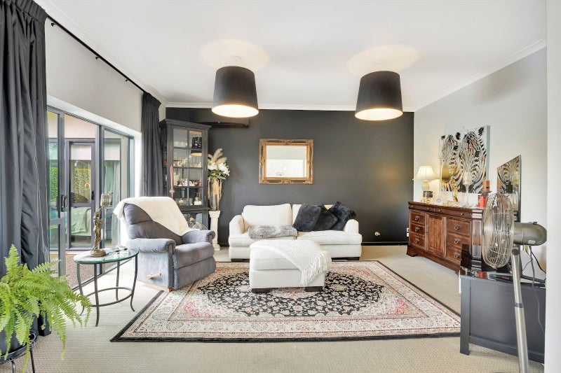 40 Stoneleigh Drive, Chartwell, Hamilton - Carousel 1