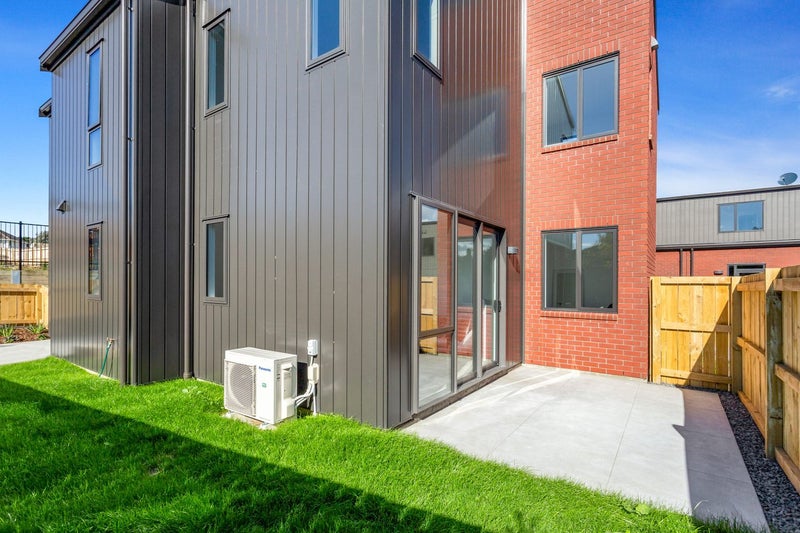 62D Line Road, Glen Innes, Auckland - Carousel 16