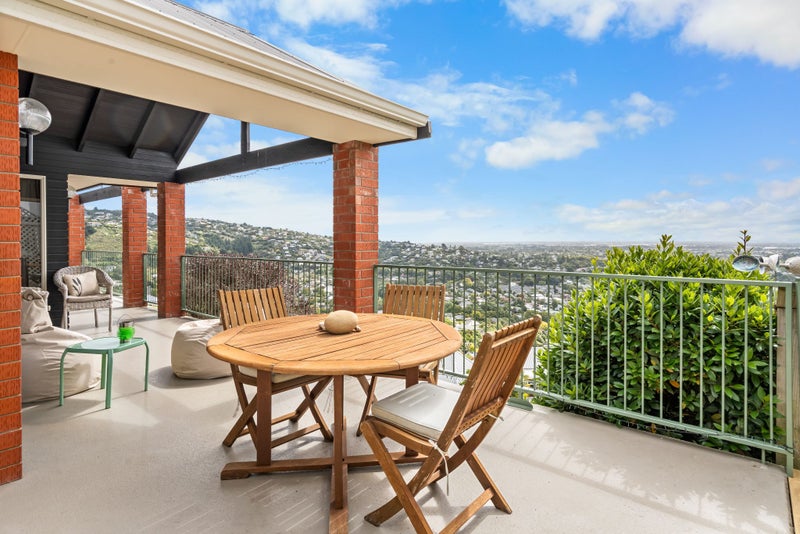 33 Lookaway Place, Huntsbury, Christchurch - Carousel 1